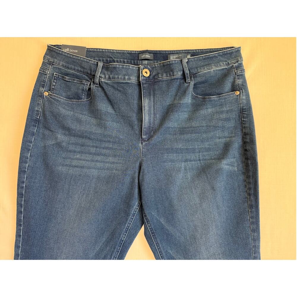 J JILL DENIM Jeans Women's Size 18 Rainstorm Wash Authentic Fit Boot Cut - Picture 3 of 11